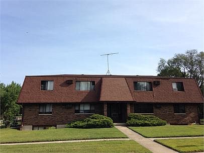 1st image of 760 Pleasant Dr APT 2A