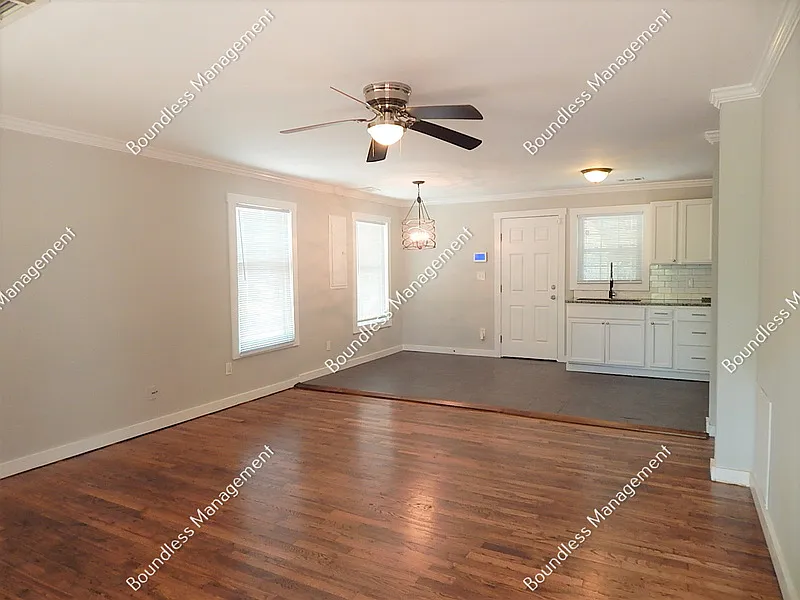 Carver Hills — Photo 3