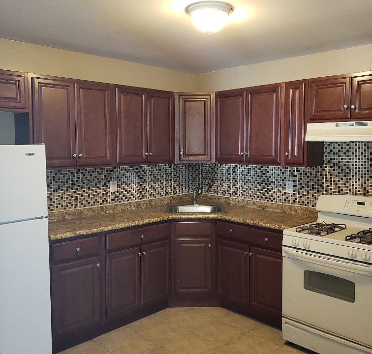 1st image of 1242 E 80th St #19