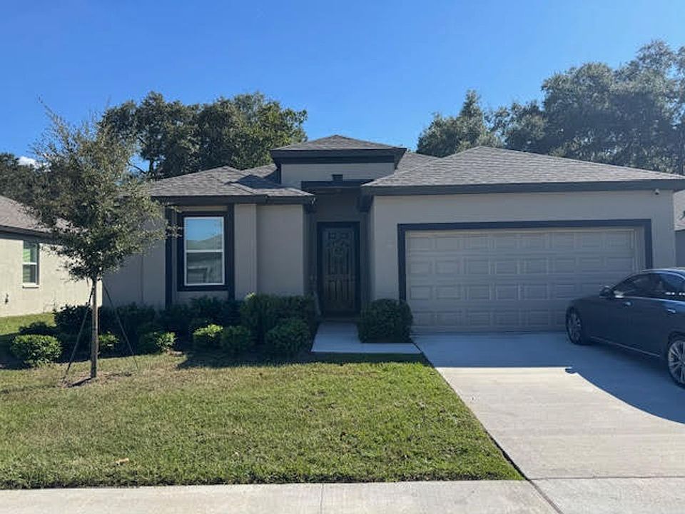 1st image of 34804 Mulrion Dr