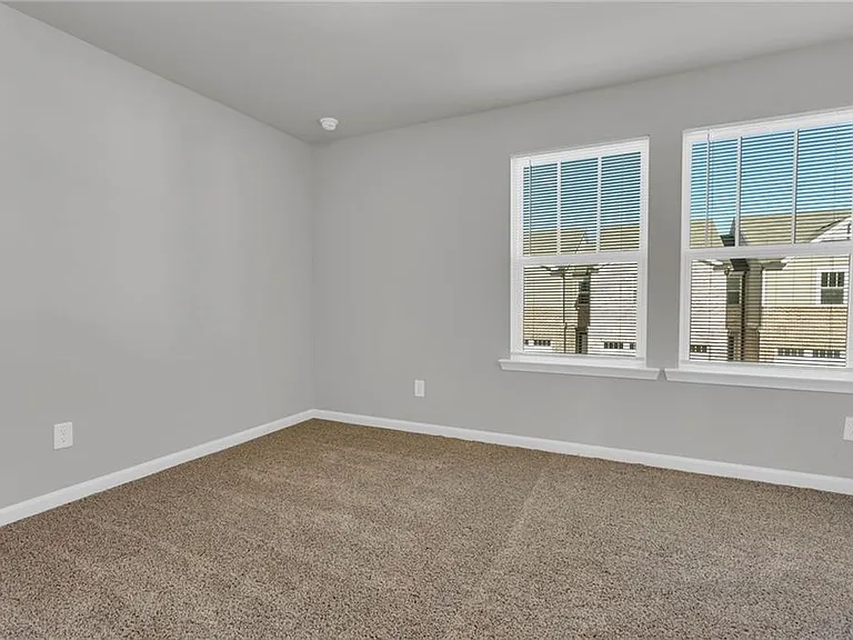 1645 Villageside Ct — Photo 27