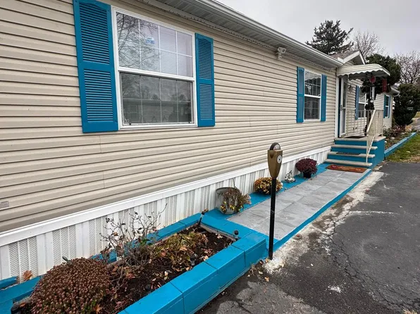 60 Valley View Trailer Park, Reading, PA 19605