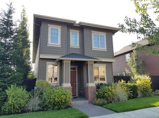 63118 Dakota Dr, Bend, OR 97701