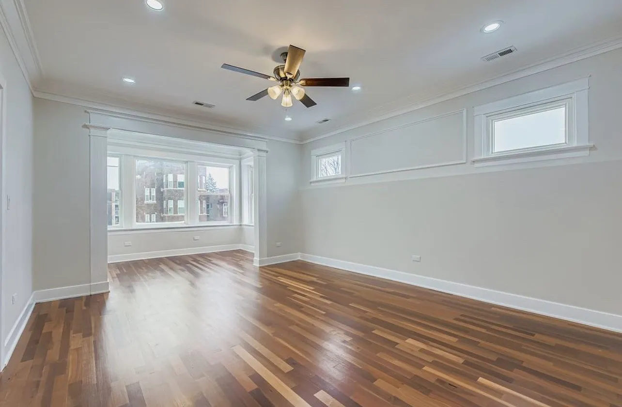 3 bed, $1,950 — Photo 3