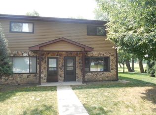 47 W Diversey Ave, Addison, IL 60101