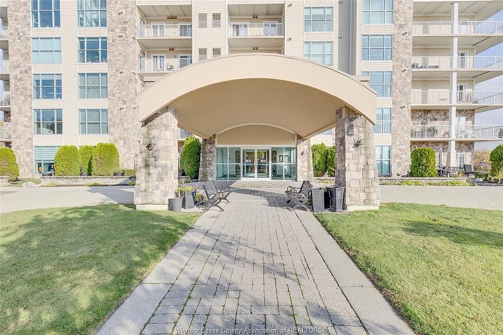 34 Boblo Island Blvd #103, Amherstburg, ON N9V 0C4 | MLS #24006354 | Zillow