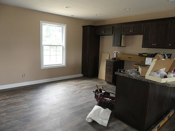 2nd image of 2517 Strawbridge Pl