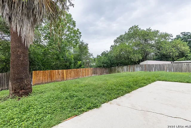 5814 Pineway St — Photo 26