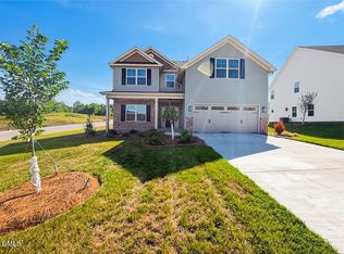 804 Council Ridge Rd #17, Graham, NC 27253
