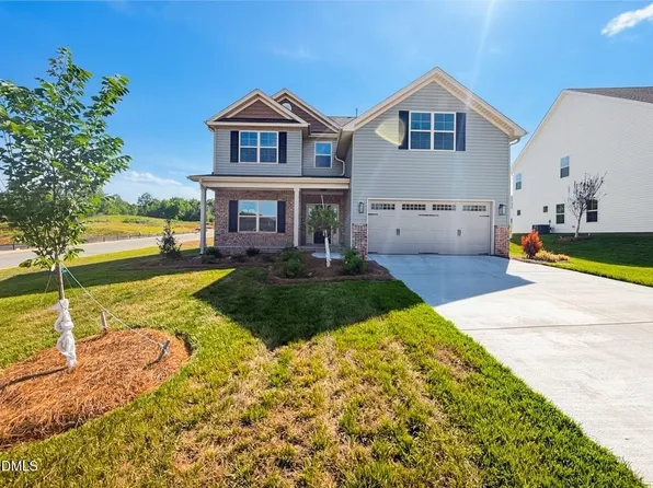 804 Council Ridge Rd #17, Graham, NC 27253