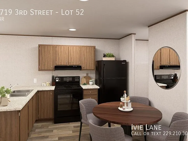 2719 3rd St #52 — Photo 29