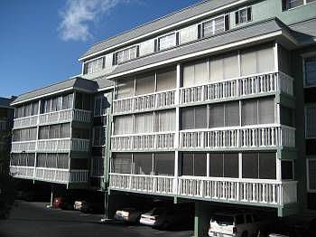 2nd image of 147 Bluff View Dr APT 208