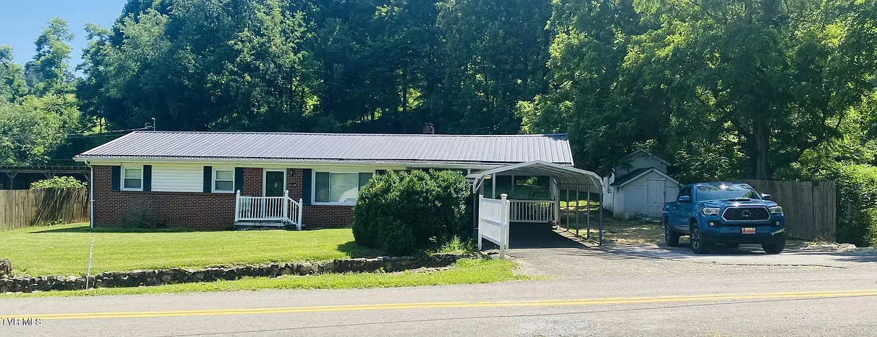 3 bed, 1700 sqft, $1,550 — Photo 3