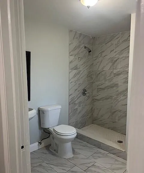 310 NW 4th Ave — Photo 3
