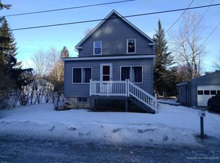 29 Harding St, Old Town, ME 04468