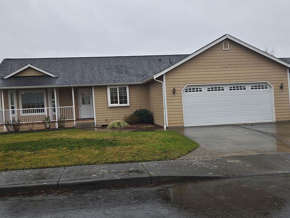 1st image of 1004 McKinley Ln N