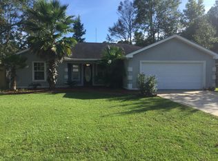 1807 Piney Ln, Gautier, MS 39553