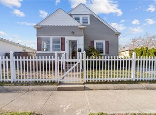 57 Metropolitan Rd, Providence, RI 02908