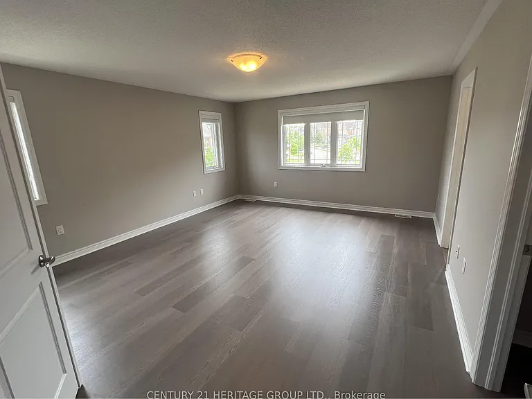860 Elvidge Trl — Photo 27