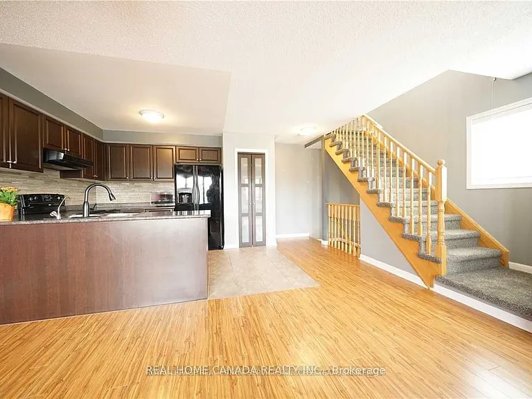 620 Ferguson Dr #66 — Photo 6