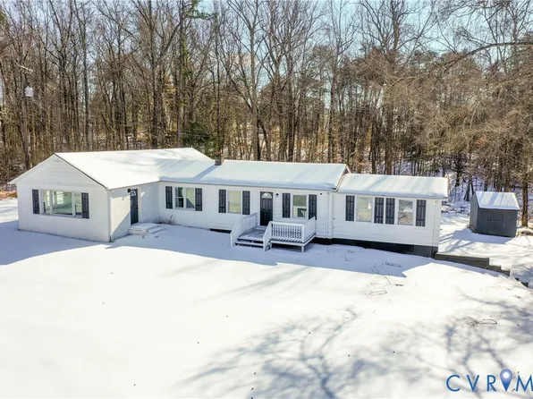 3153 W 3rd St, Farmville, VA 23901