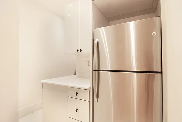 Rented by WAM Partners - William Moses Co. | media 26