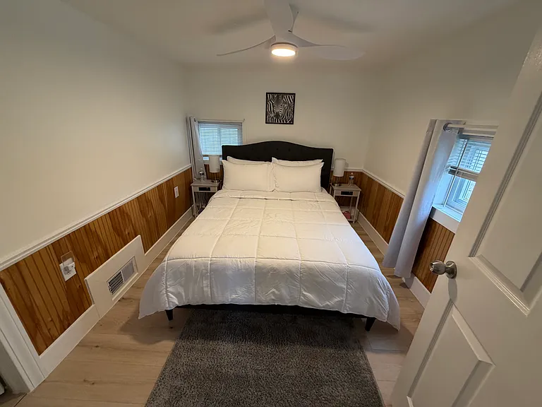 141 N Milton St — Photo 24