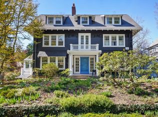 2 Roanoke Rd, Wellesley, MA 02482