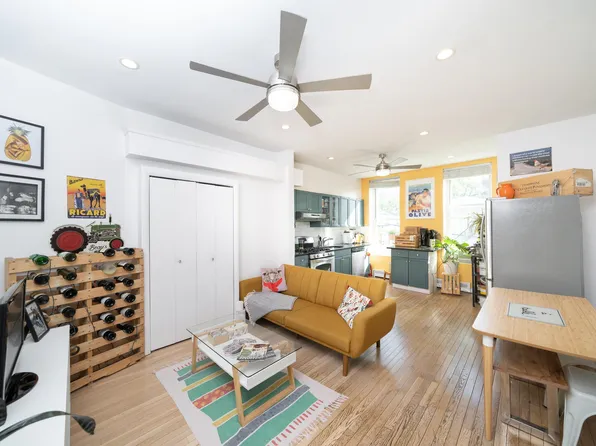 201 Pavonia Avenue image 3 of 21