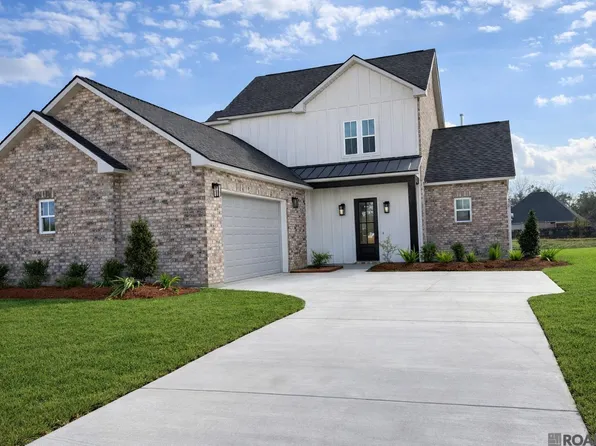 10480 High Point Dr, Denham Springs, LA 70706
