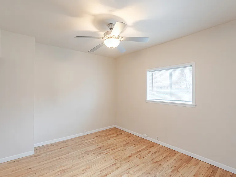555 Locust St #2 — Photo 7