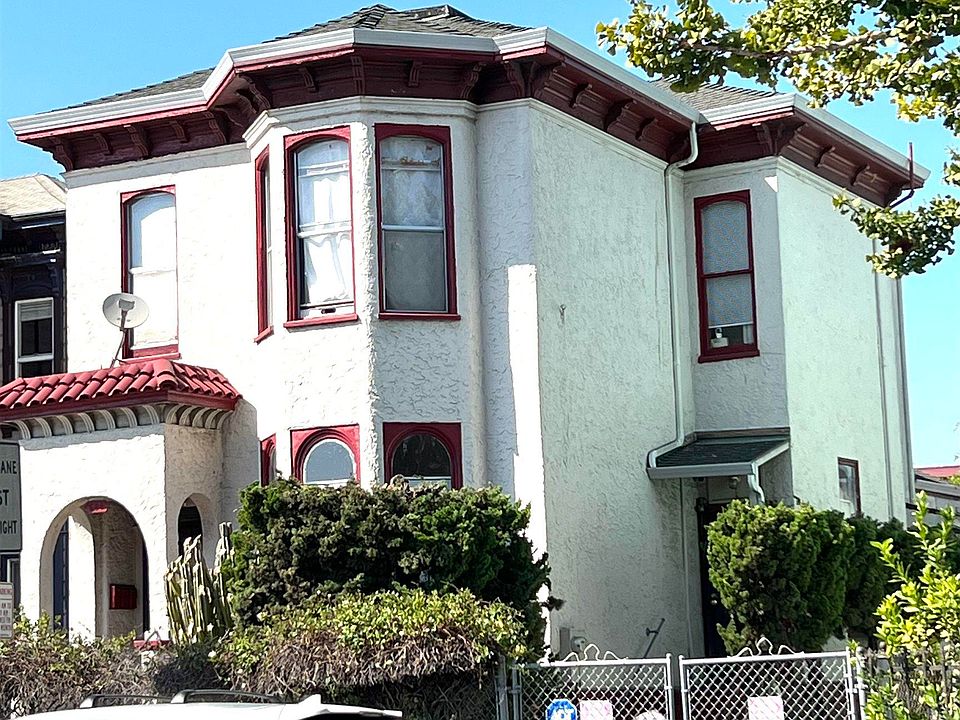 1st image of 684 18th St