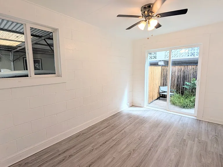 718 Kamuela Ave — Photo 12