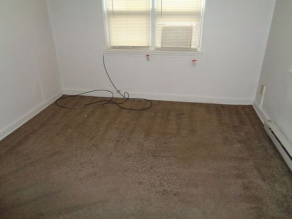 4th image of 1500 Verbeke St APT 4
