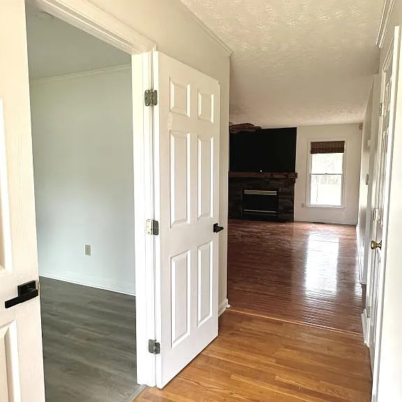 6604 Kodiak Dr — Photo 2