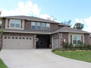 118 Renaissance Ct, Magnolia, TX 77354