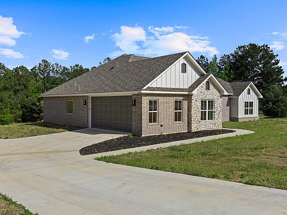 5th image of 125 County Road 387d