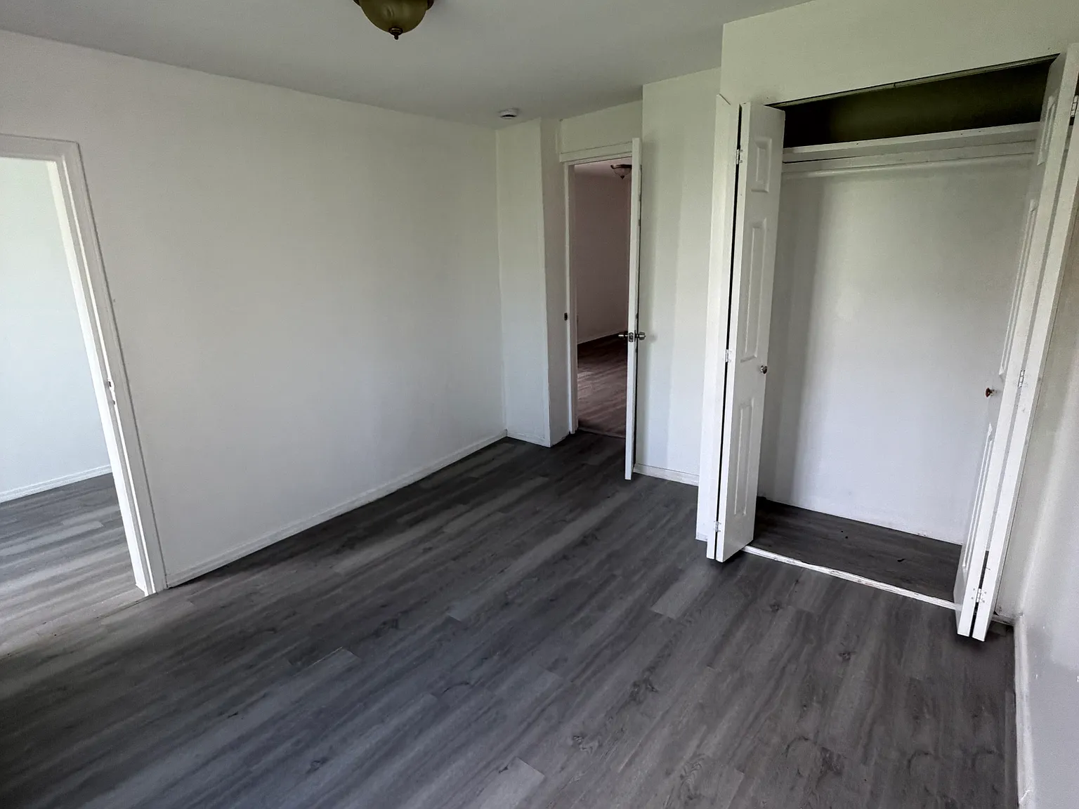 2 bed, $2,900 — Photo 4