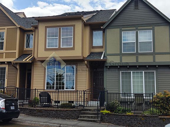 2nd image of 17032 SW Rockridge Ct