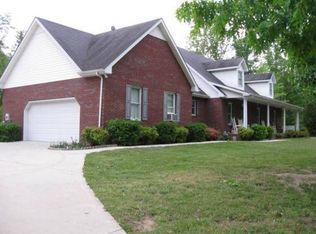 699 Teal Ln, Manchester, TN 37355