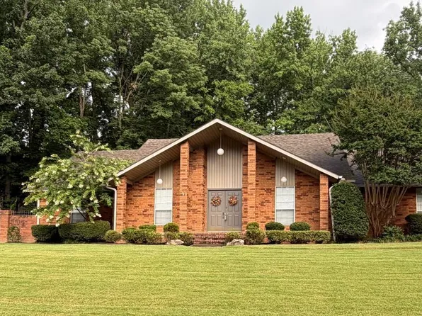 2806 Woodthrush Cir, Jonesboro, AR 72401