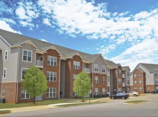 6451 Archcrest Dr #303, Roanoke, VA 24019