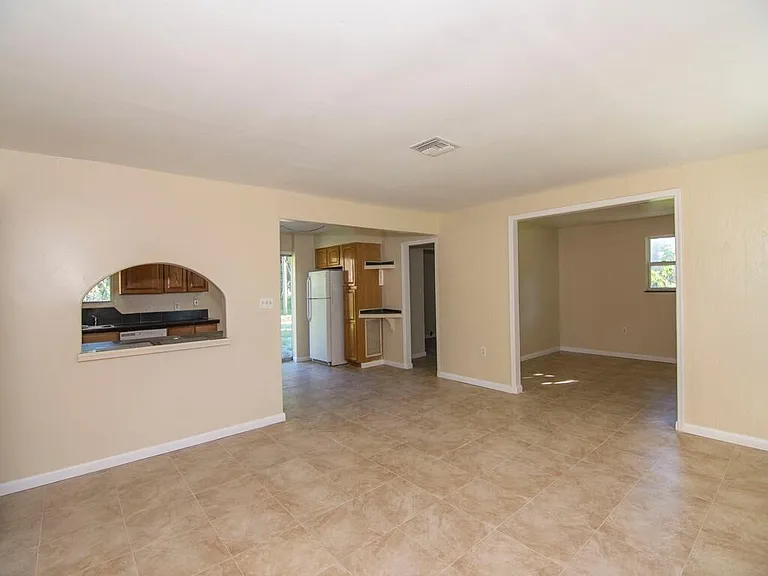 8604 Brookline Ave — Photo 13