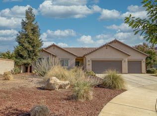 5240 W Rialto Ct, Visalia, CA 93277