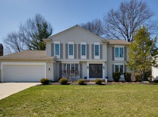 3450 Bradfords Gate, Rocky River, OH 44116