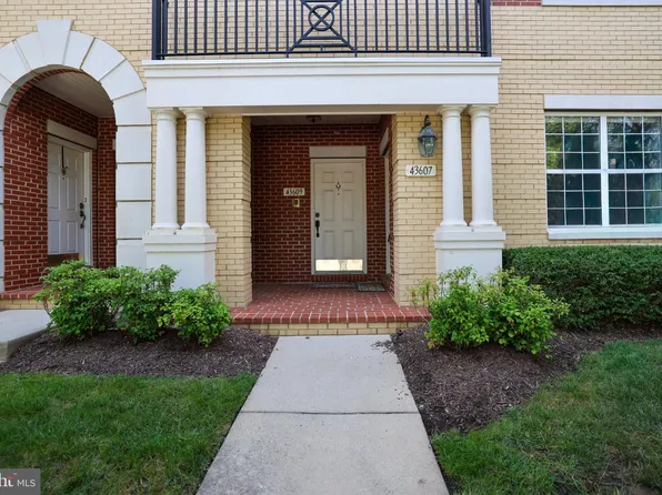 43607 McDowell Sq, Leesburg, VA 20176