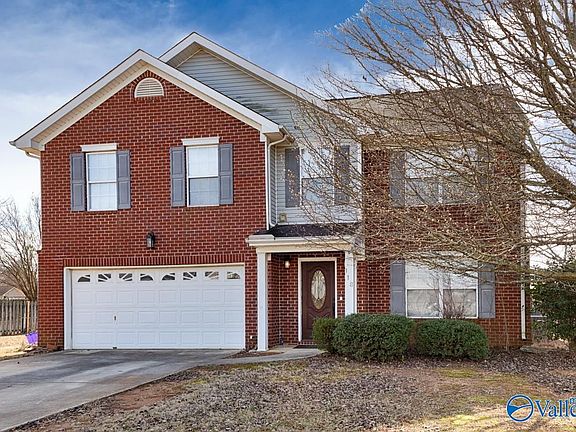 2nd image of 118 Greenclover Ln