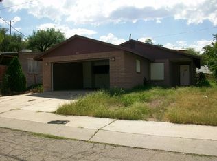 657 N Vera Cruz St, Nogales, AZ 85621