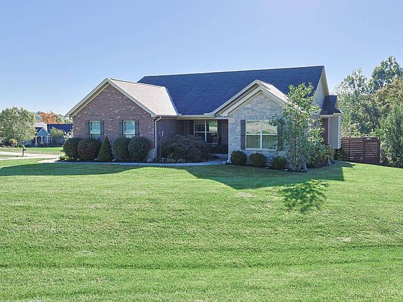 2nd image of 3325 Echo Point Ct