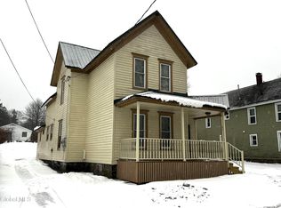 21 Wells Street, Gloversville, NY 12078